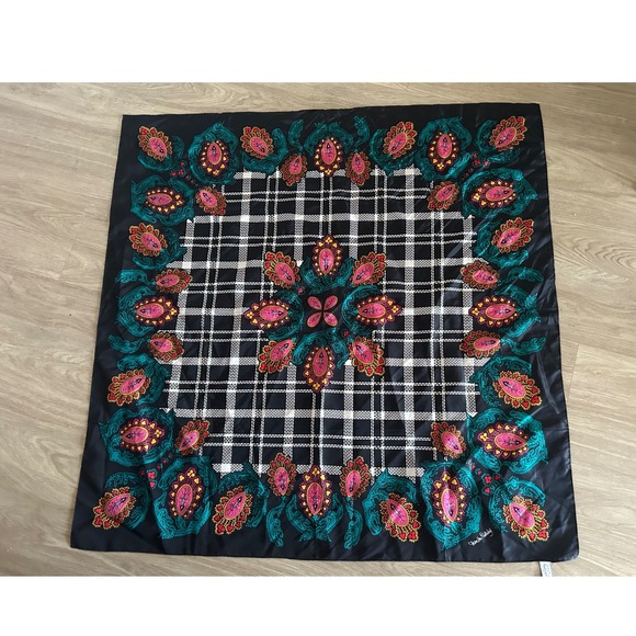 Diane Von Furstenberg Accessories - Vintage Diane von Furstenberg 100% Silk Square Scarf Paisley 42x42 Artsy Boho